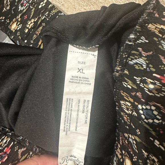 Geometric Patterned Mini Skort - Picture 9 of 9